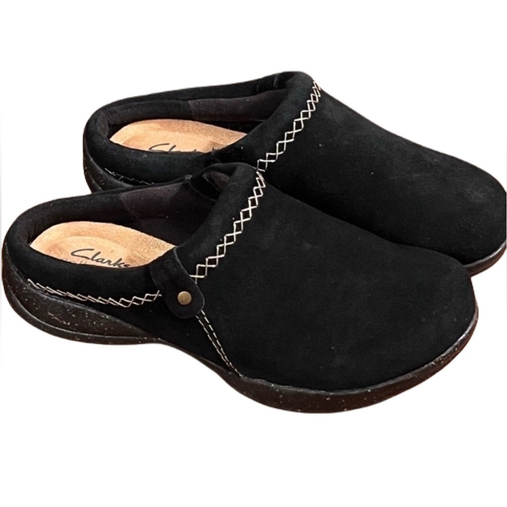 Clarks Roseville Echo Black Suede Clogs Size 6 Wide NIB